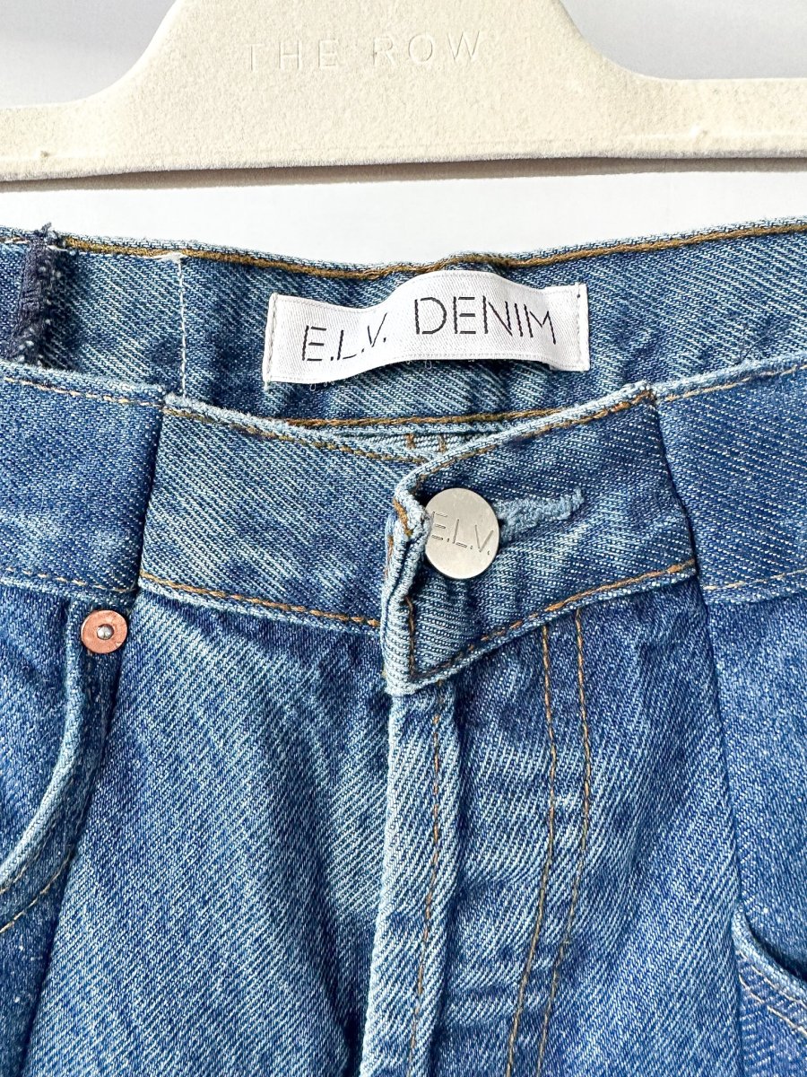 E.L.V. Denim Contrast Step Hem Straight Leg Jeans - Imagen 3