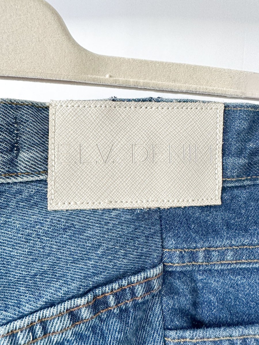 E.L.V. Denim Contrast Step Hem Straight Leg Jeans - Imagen 8