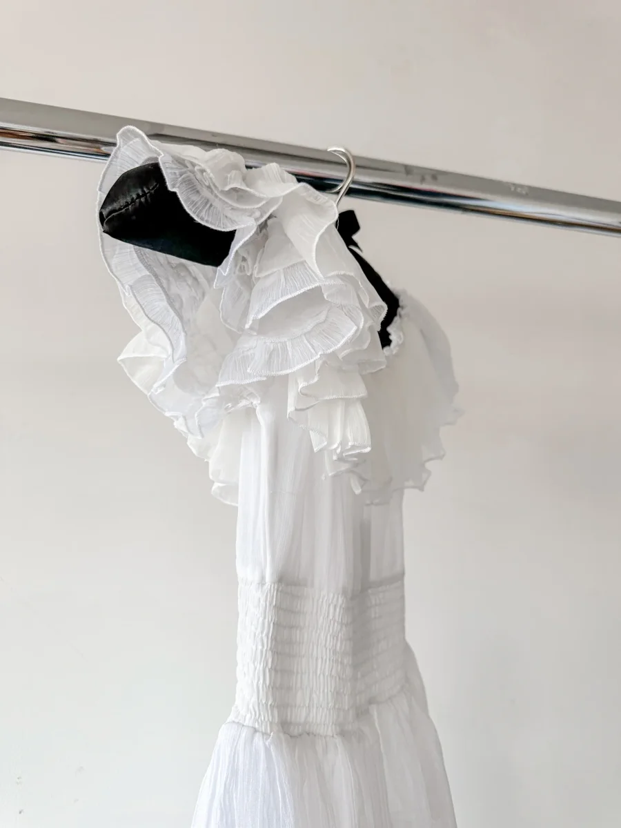 Amy Jane London White Aurelia Bardot Tiered Maxi Dress - Imagen 7
