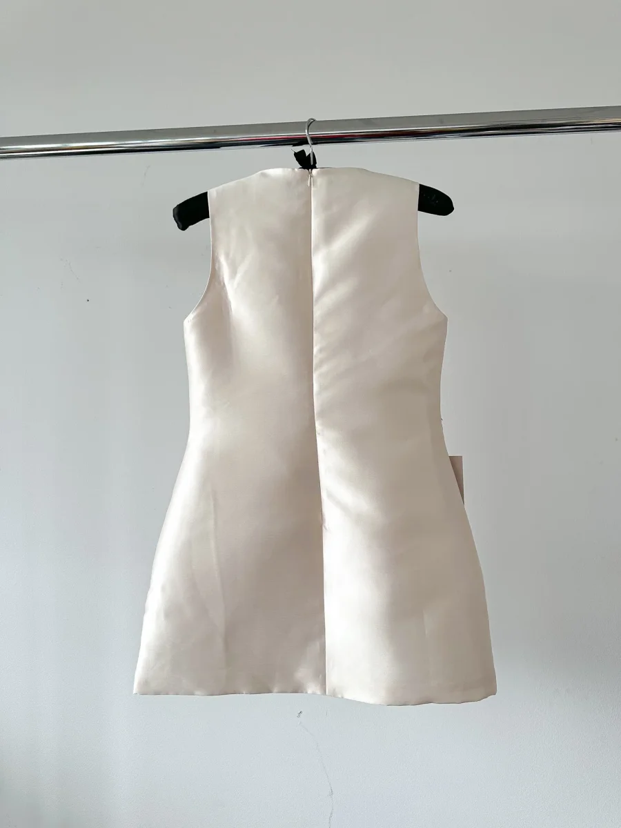 Odd Muse Satin Shift Blush Mini Dress - Imagen 5
