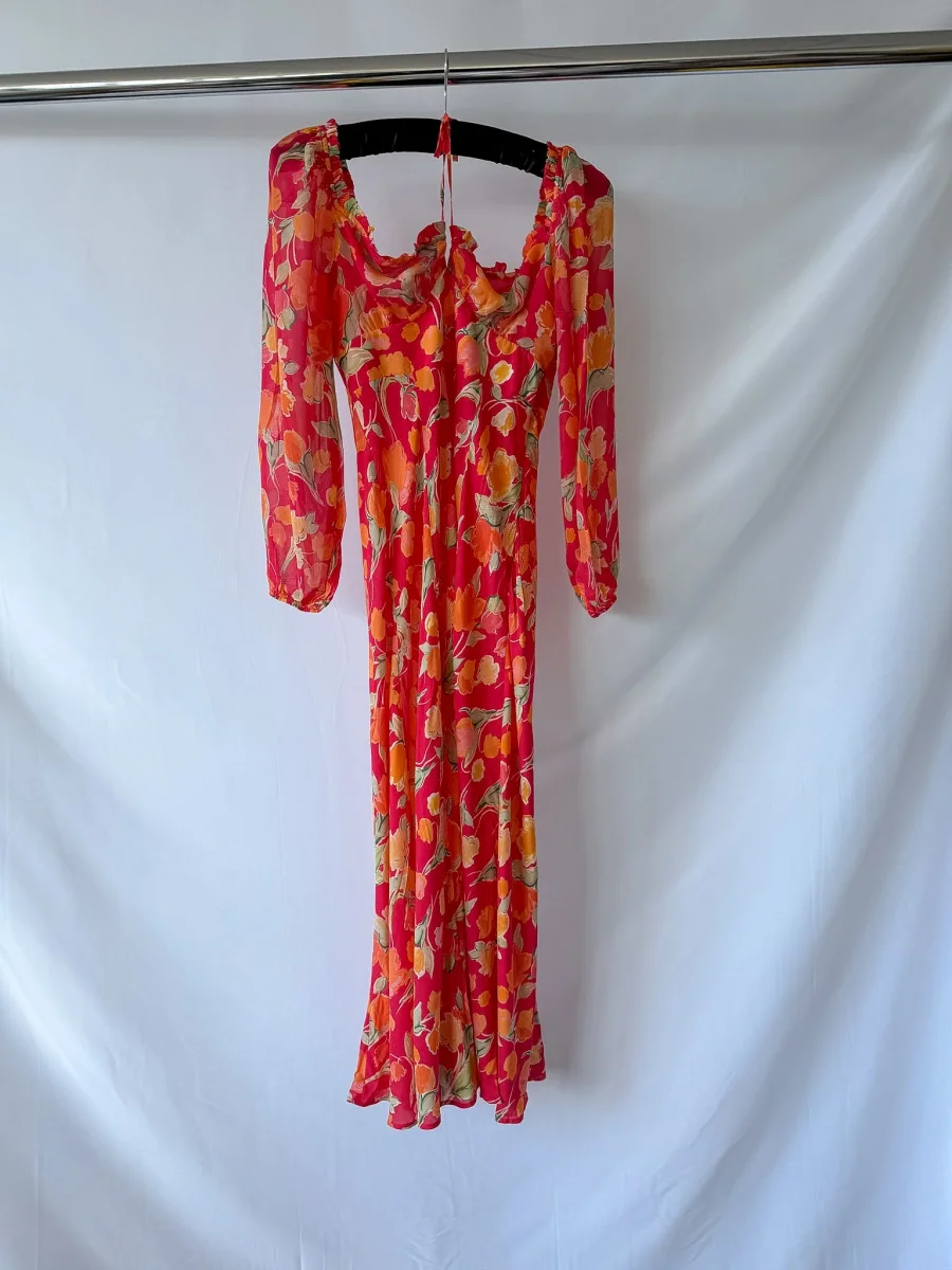Rixo Jeanie Floral Print Silk Midi Dress - Imagen 5
