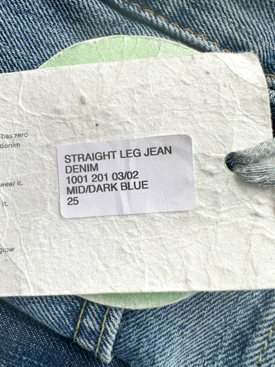 E.L.V. Denim The Twin Frayed Two-Tone High-Rise Straight-Leg Jeans - Imagen 9