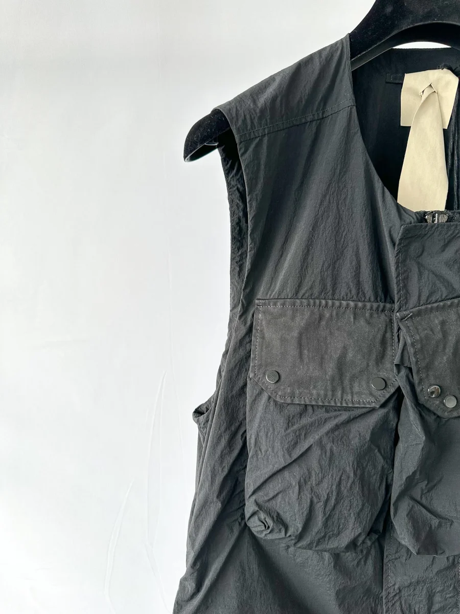 Ten C Mid Layer Vest In Black - Imagen 3