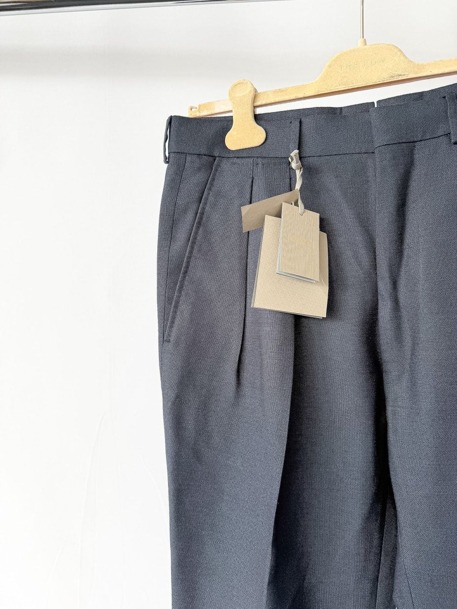 Tom Ford Navy Double Pleat Silk Woven Trousers - Imagen 5