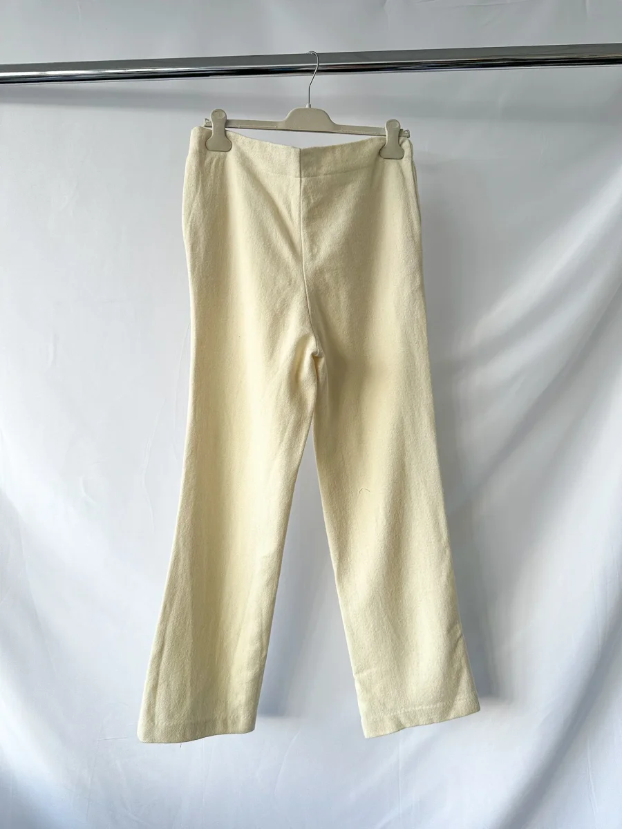 CO Collections Cream Straight Leg Trousers - Imagen 8