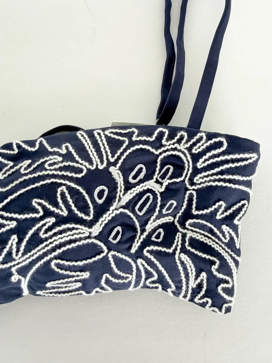 Agua Bendita Blue Embroidered Brietta Bikini Top - Imagen 7