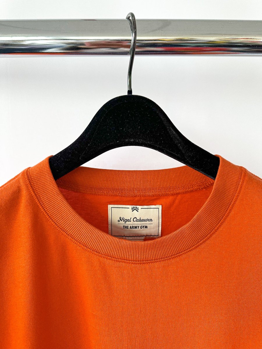 Nigel Cabourn Vintage Orange Globe Logo Embroider Spellout Tee - Imagen 6