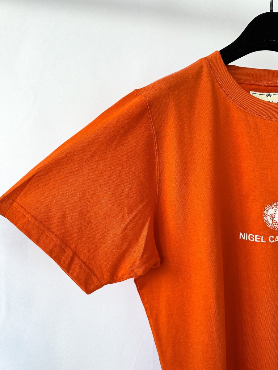Nigel Cabourn Vintage Orange Globe Logo Embroider Spellout Tee - Imagen 7