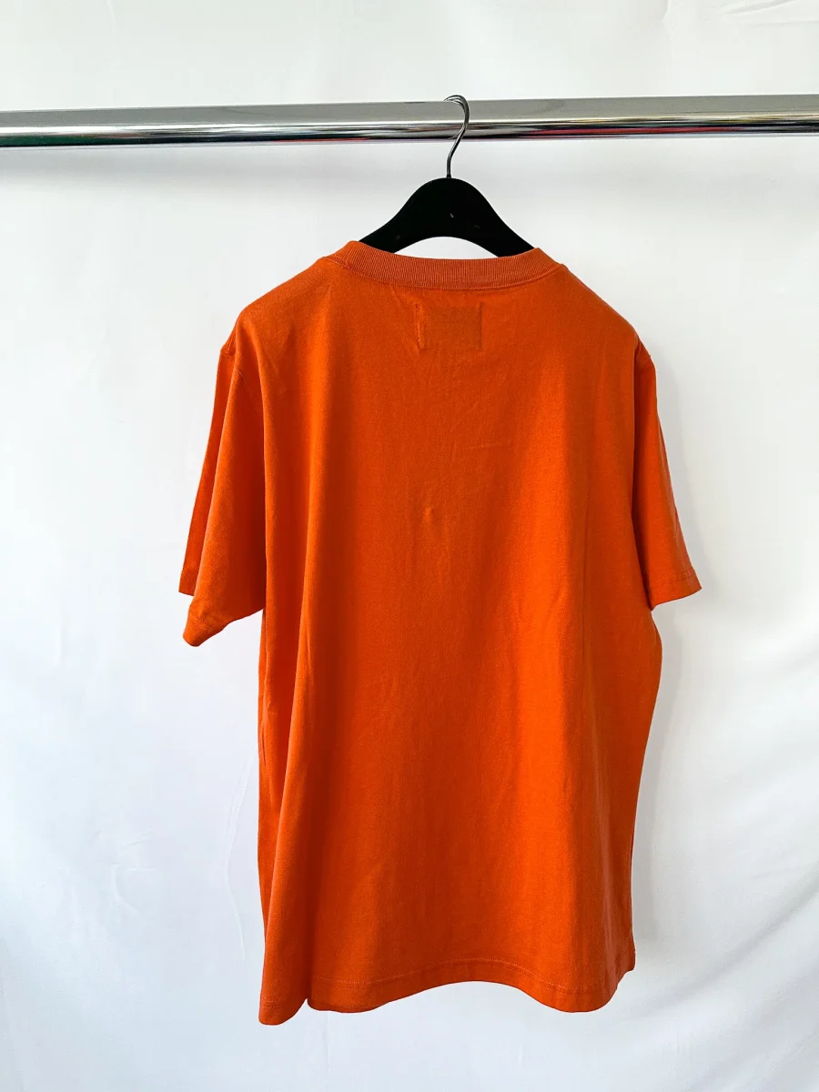 Nigel Cabourn Vintage Orange Globe Logo Embroider Spellout Tee - Imagen 3