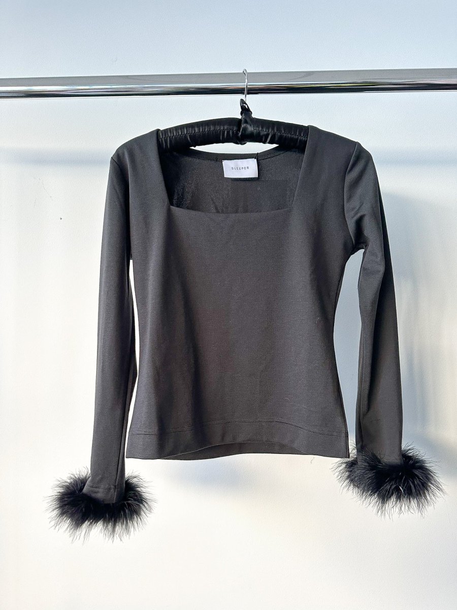 Sleeper The Weekend Chic Black Feather-Trim Pyjama Set - Imagen 5
