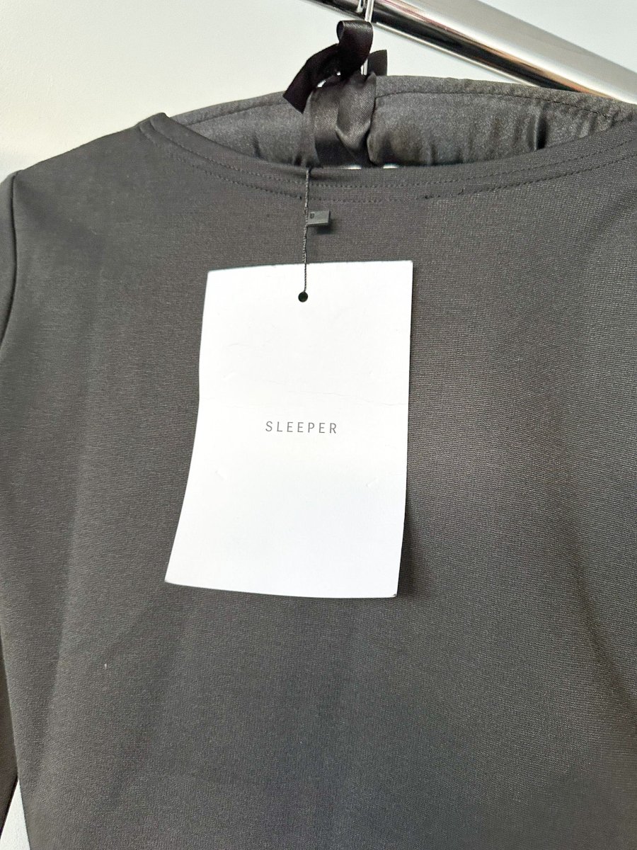 Sleeper The Weekend Chic Black Feather-Trim Pyjama Set - Imagen 7