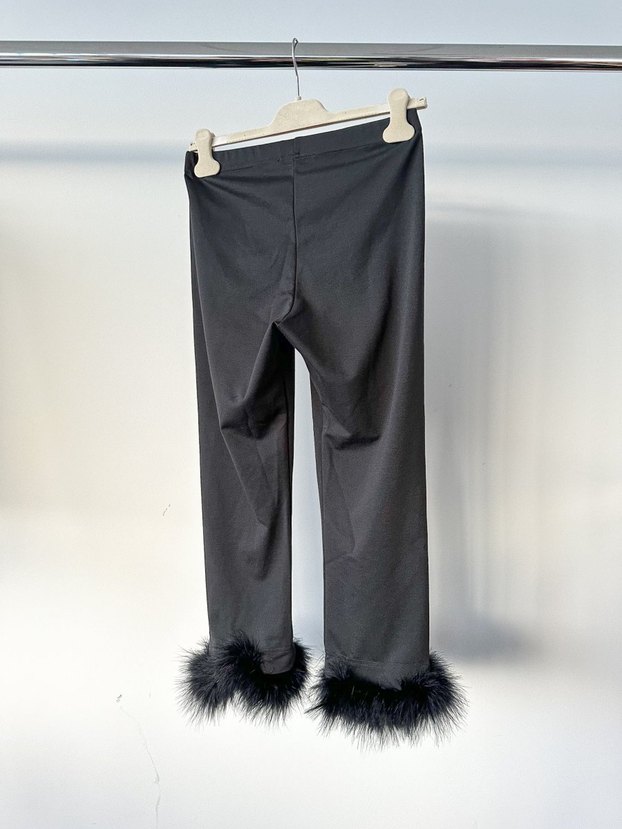 Sleeper The Weekend Chic Black Feather-Trim Pyjama Set - Imagen 9
