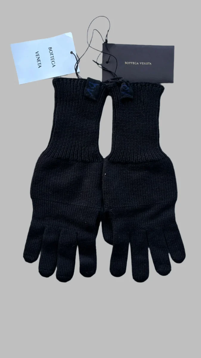 Bottega Veneta Black Wool men's Gloves - Imagen 2