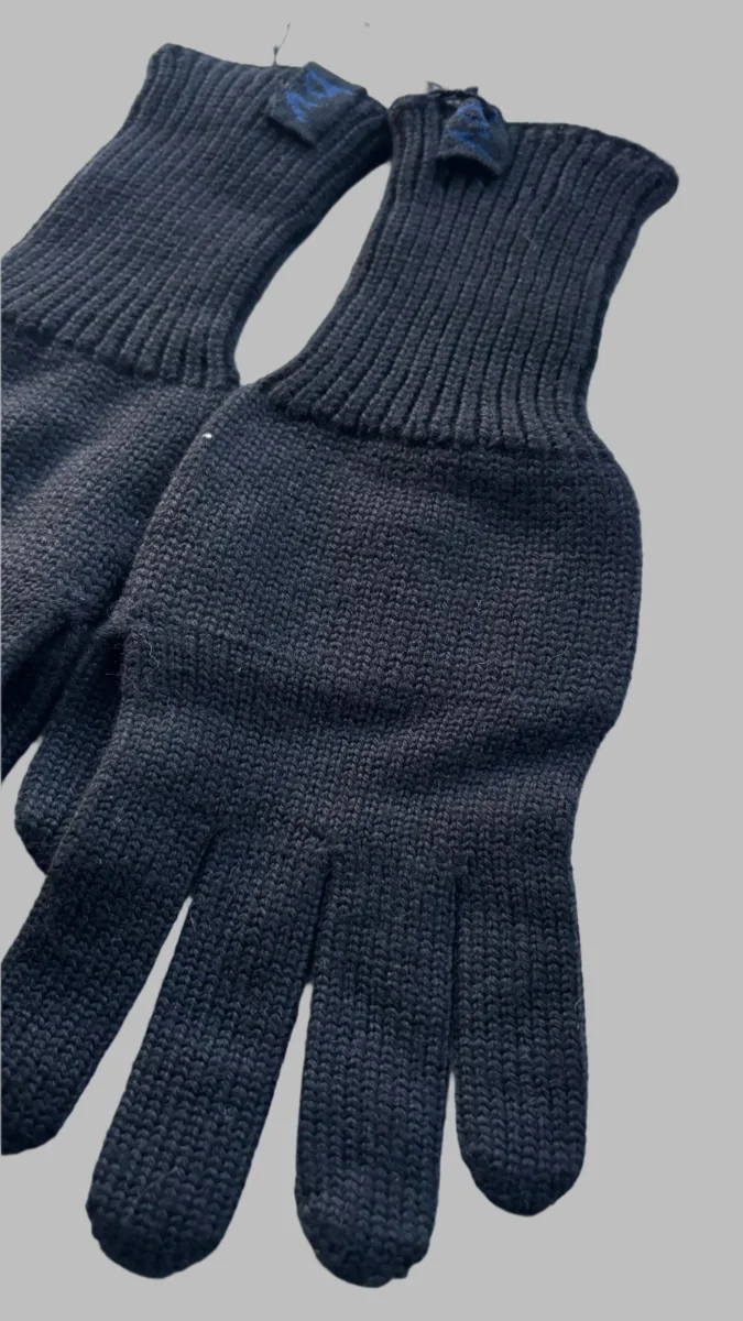 Bottega Veneta Black Wool men's Gloves - Imagen 5