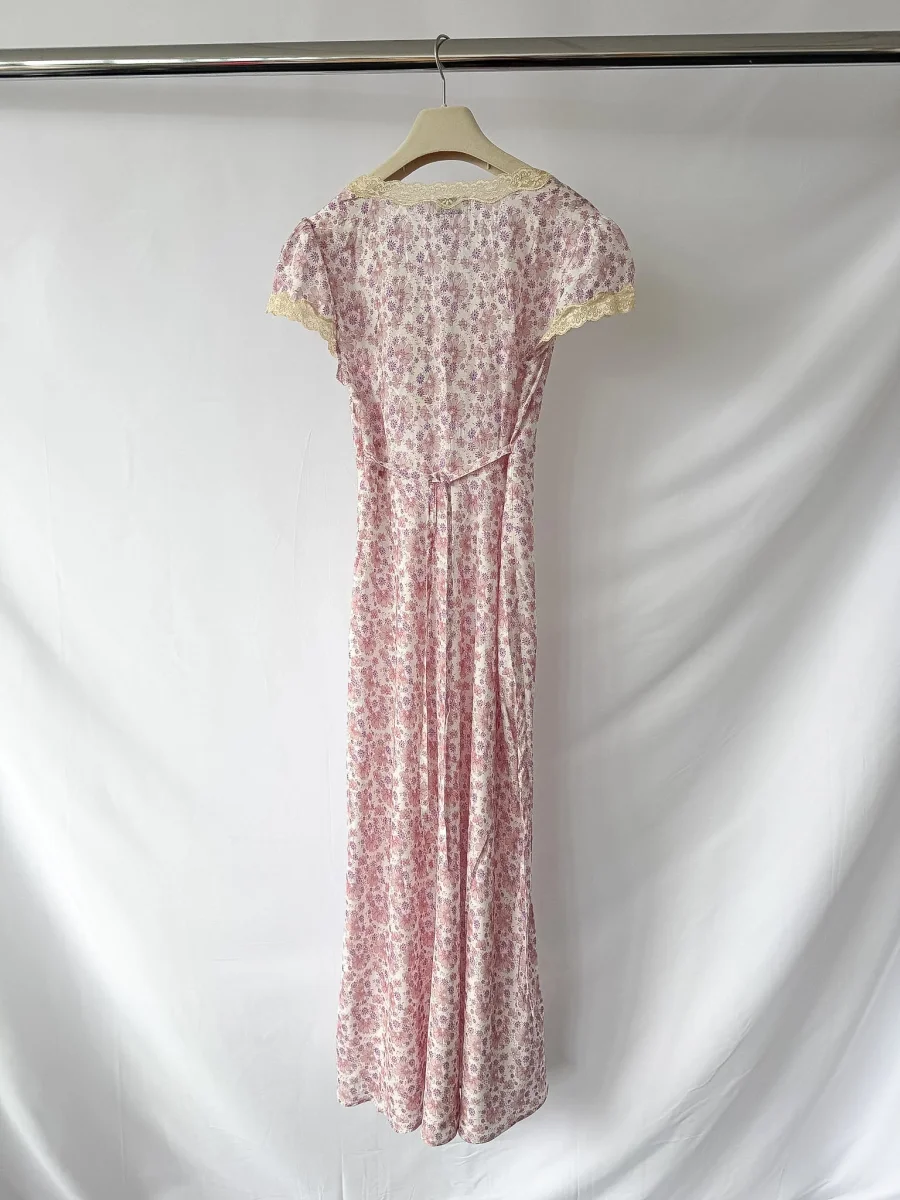 Rixo London Clarice Rose Detail Daisies Print Lilac Midi Dress - Imagen 6