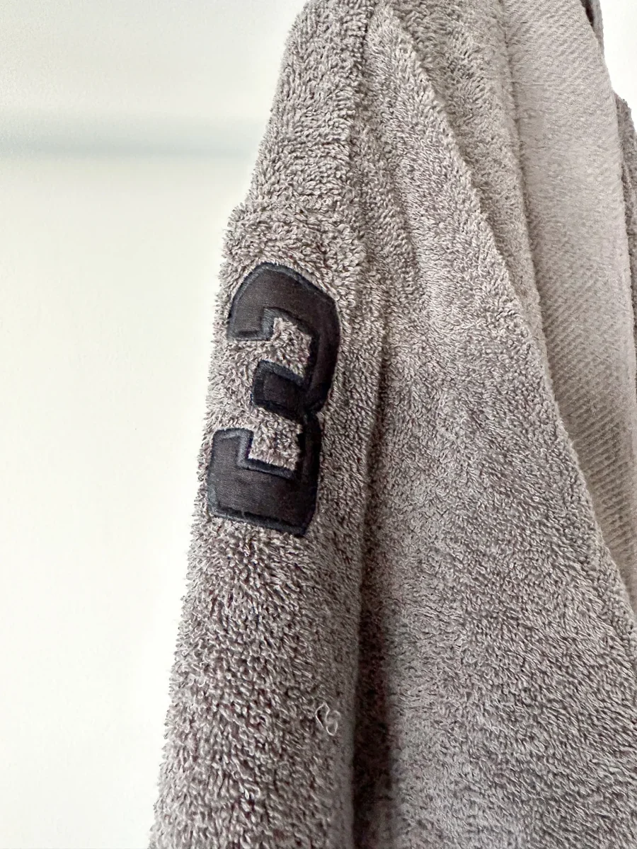 Ralph Lauren Grey Pony Embroidered Cotton Bath Robe - Imagen 7