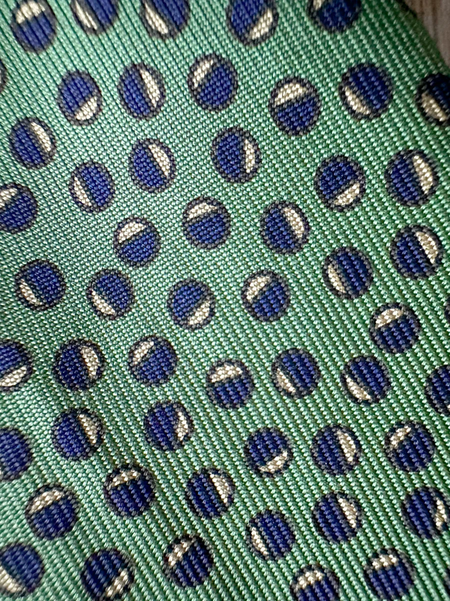 Drake's Green Abstract Circle Foulard Print Self Tie Bow Tie - Imagen 4