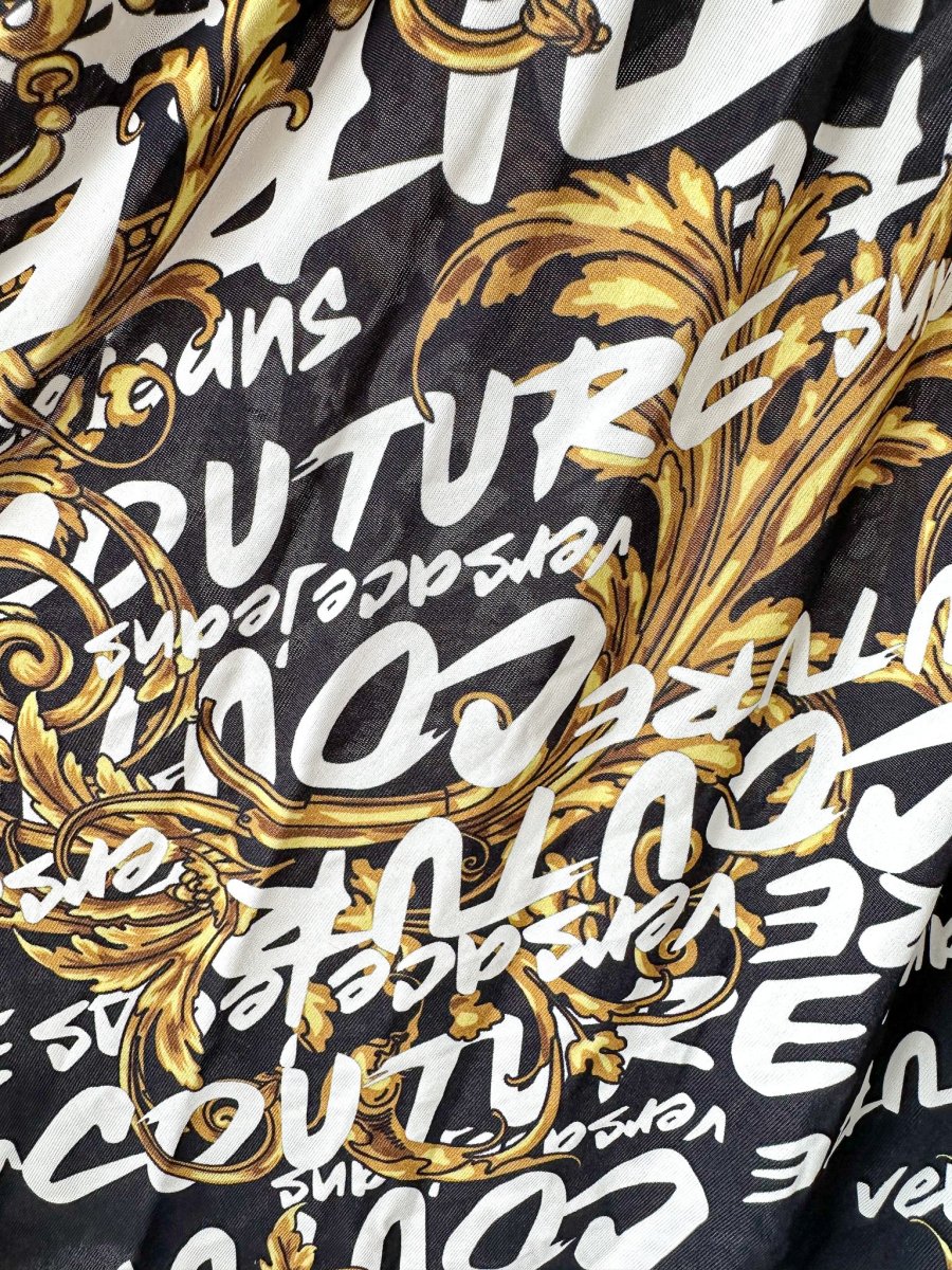 Versace Jeans Couture Allover Brand Logo Print Baroque Mini Playsuit - Imagen 8