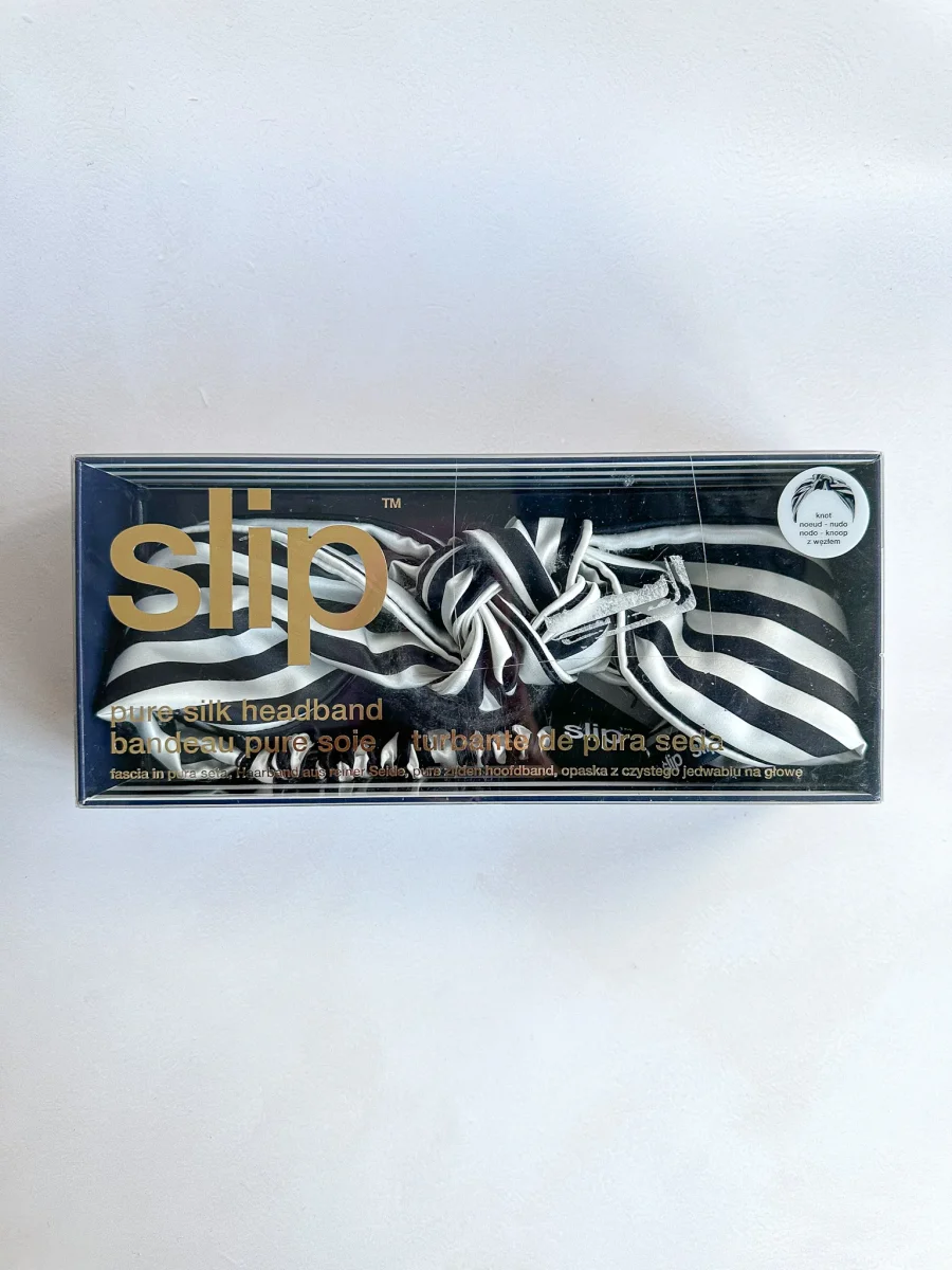 Slip Pure Silk Head Band in The Twist Navy Stripe in Box - Imagen 6