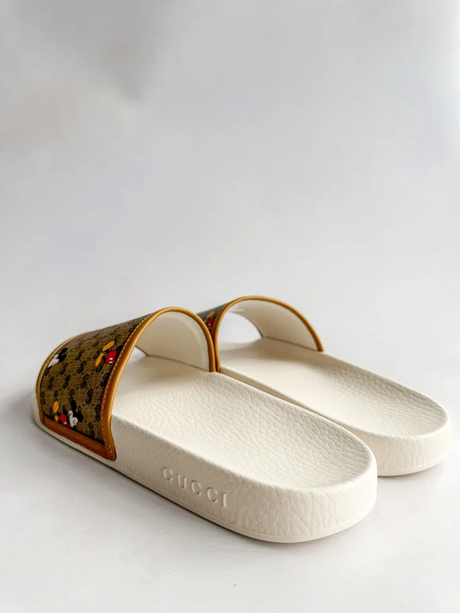 Gucci X Disney Mickey Mouse Sliders - Imagen 4
