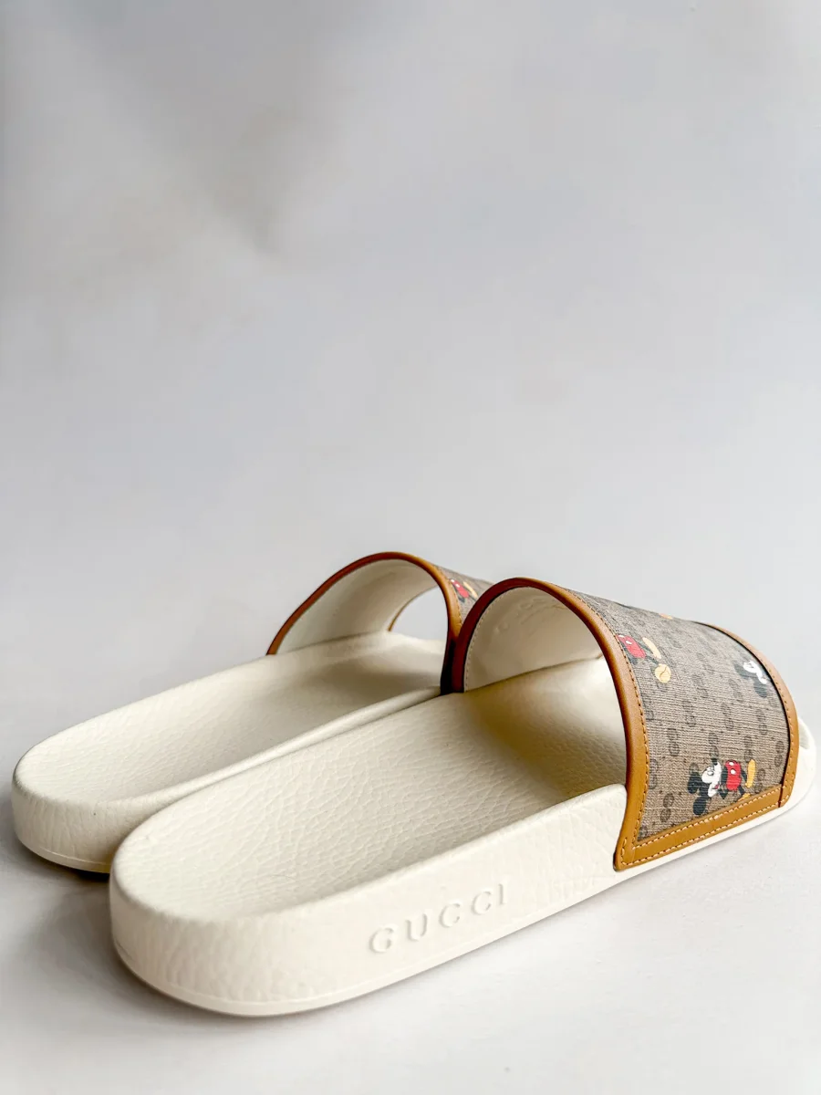 Gucci X Disney Mickey Mouse Sliders - Imagen 5