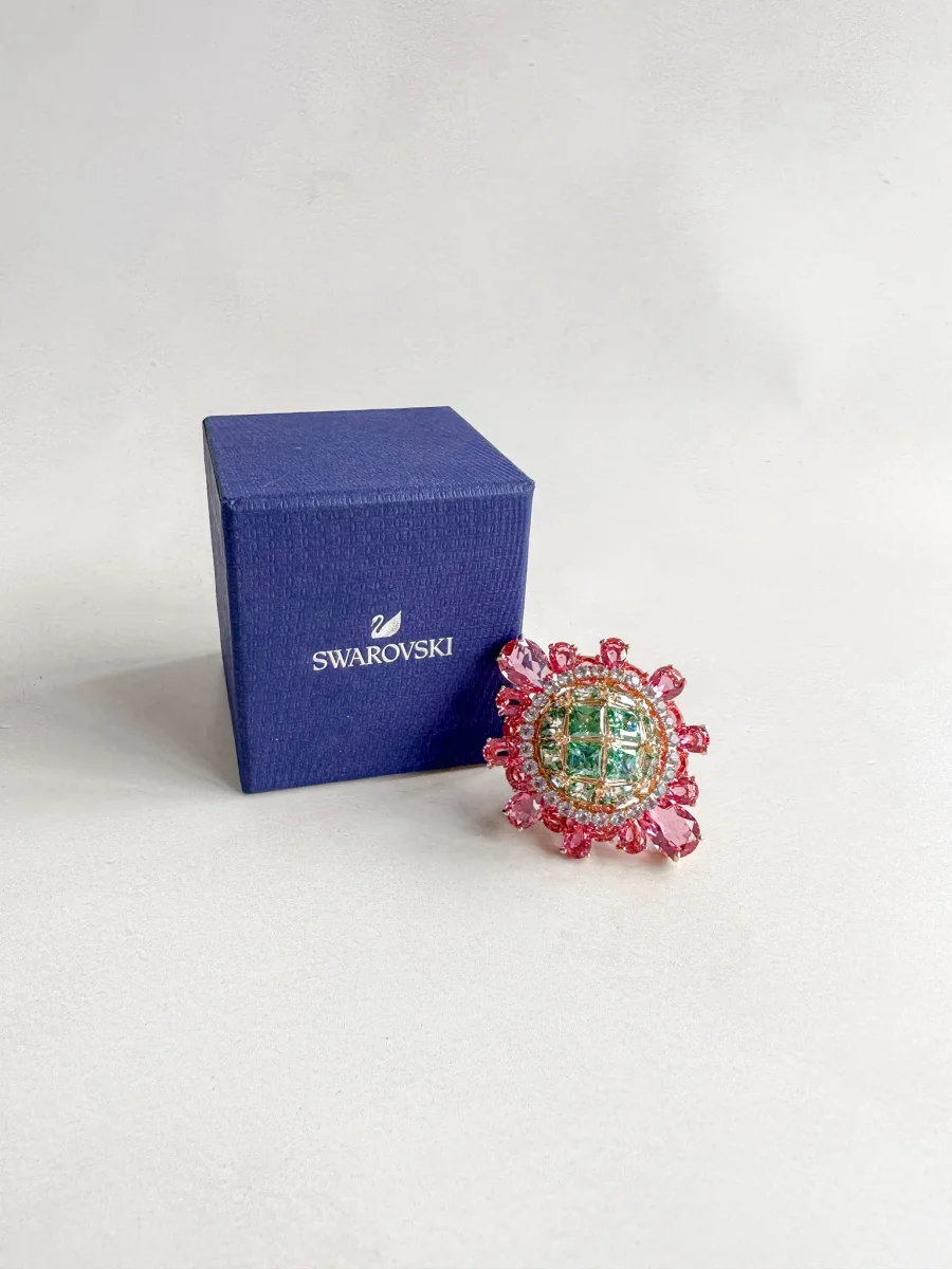 Swarovski Curiosa Cocktail ring Multicoloured, 18k rose gold plated - Imagen 2