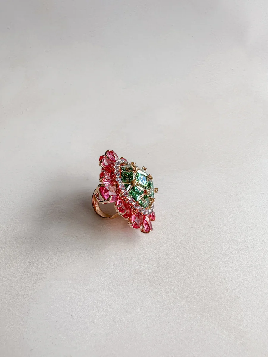 Swarovski Curiosa Cocktail ring Multicoloured, 18k rose gold plated - Imagen 6