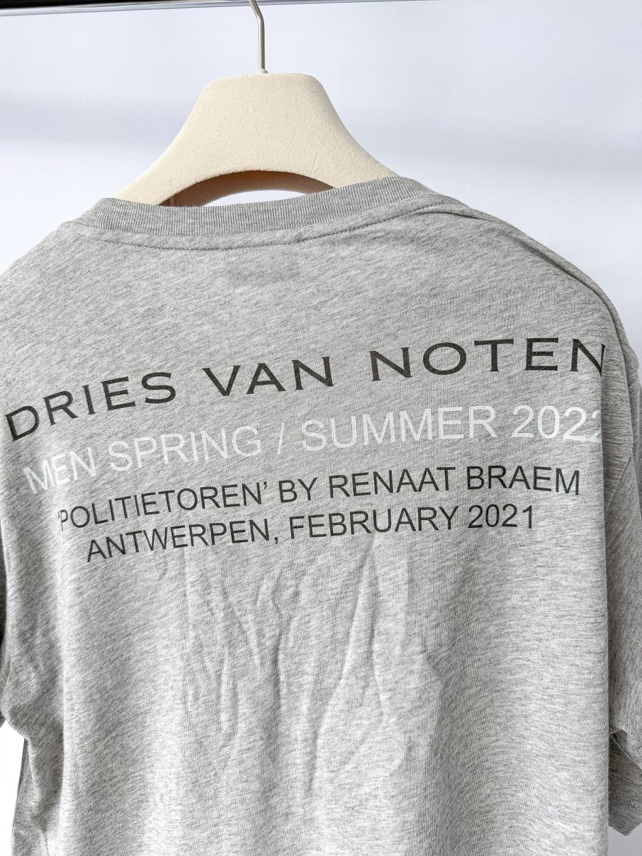 Dries Van Noten Grey Hertz Tower T-Shirt - Imagen 6