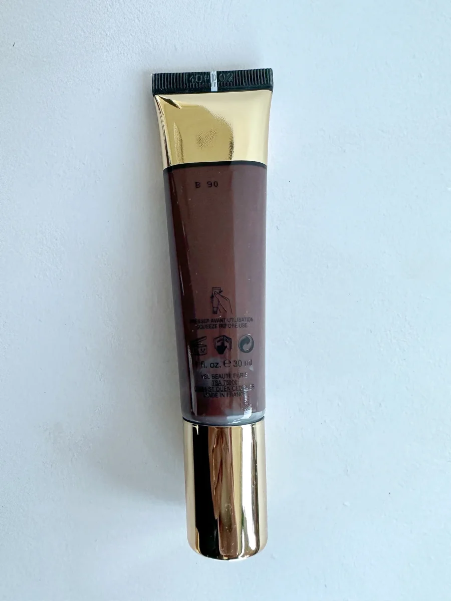 YSL Touche Éclat All-In-One Glow Foundation 30ml - Imagen 6