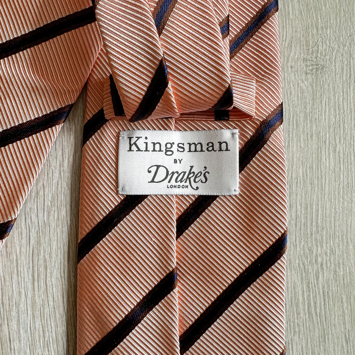 Drake's X Kingsman Pink Repp Silk Twill Tie - Imagen 4