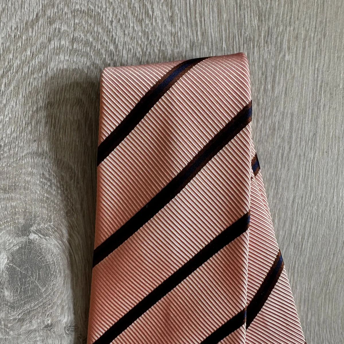 Drake's X Kingsman Pink Repp Silk Twill Tie - Imagen 8