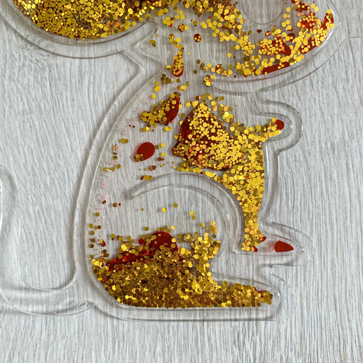 Christopher Kane Rat Red Liquid Gel Gold Glitter Key Ring - Imagen 6