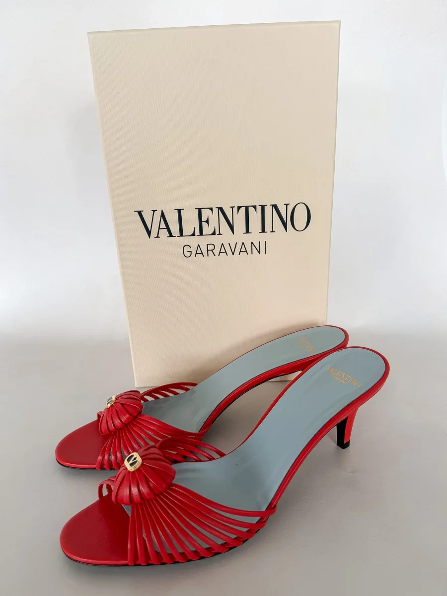 Valentino Garavani Leather Royal Heeled Mules - Imagen 6