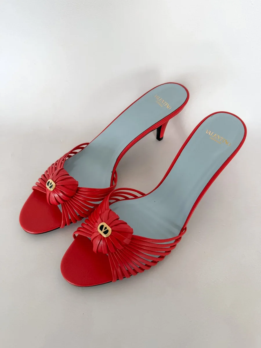 Valentino Garavani Leather Royal Heeled Mules - Imagen 7