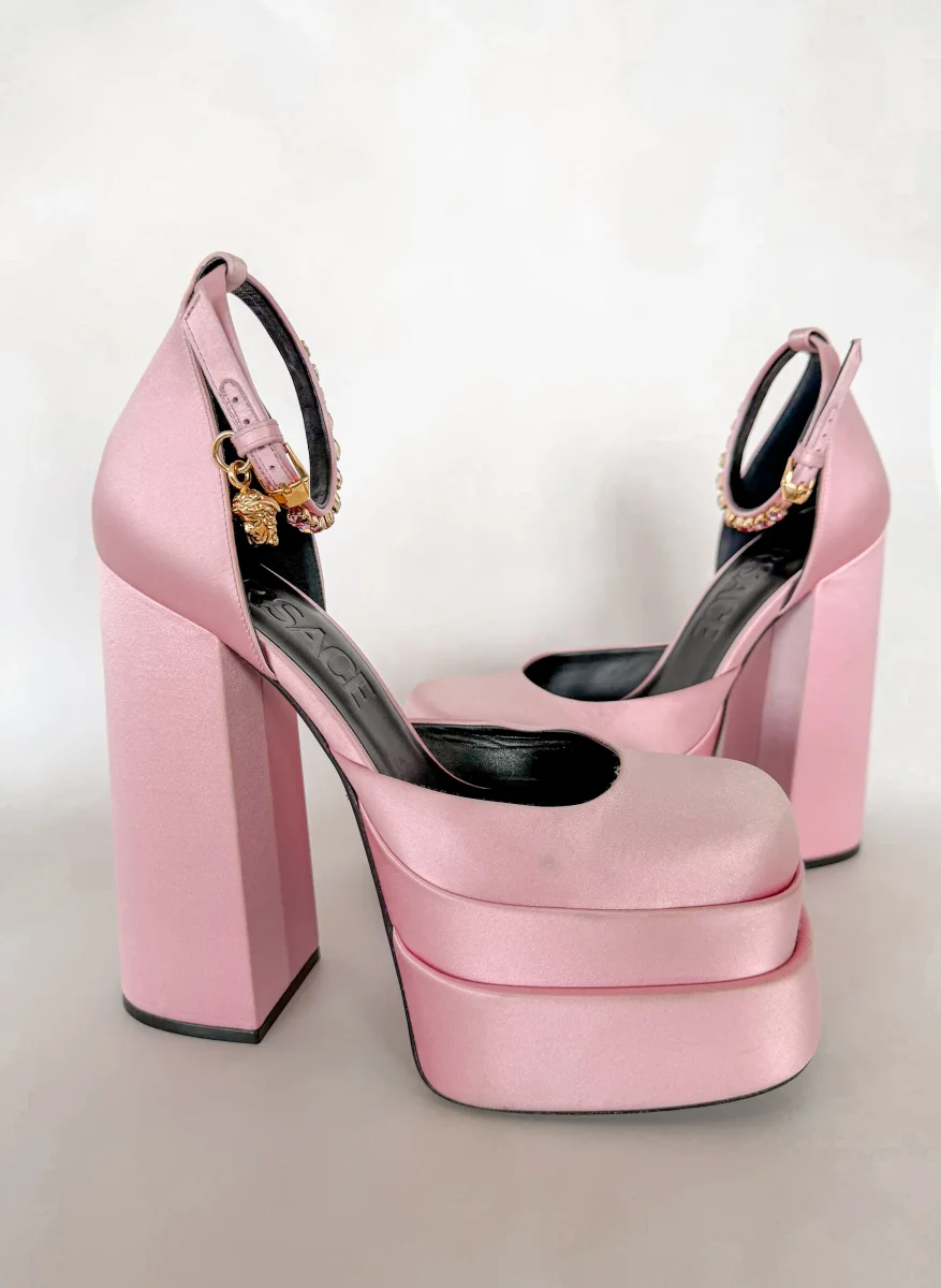 Versace Medusa Aevitas Satin Platform Pink Pumps - Imagen 8