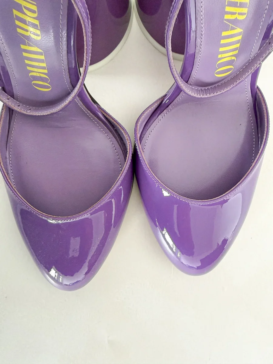 The Attico Purple Luz Patent Leather Slingback Pumps - Imagen 7