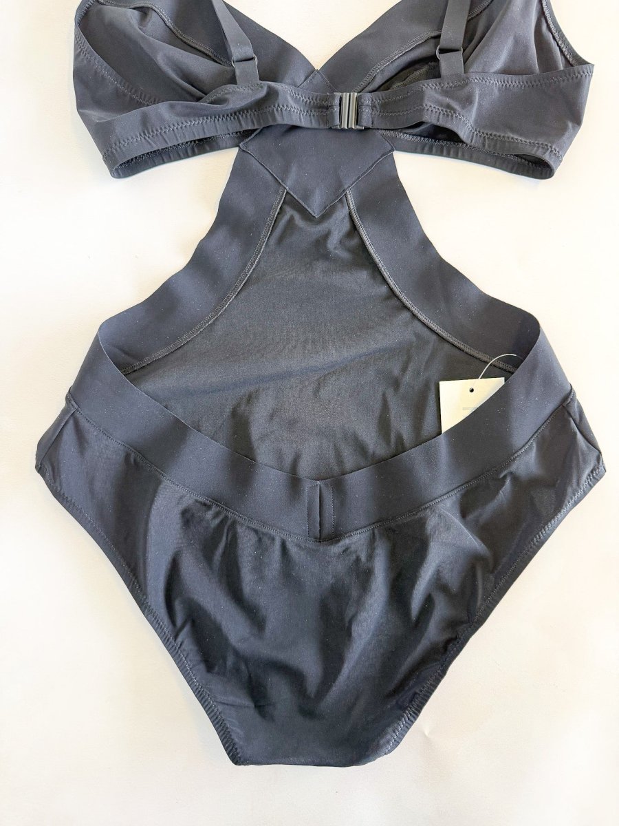 Pain De Sucre Black Cut-Out Side Kessy Swimsuit - Imagen 8