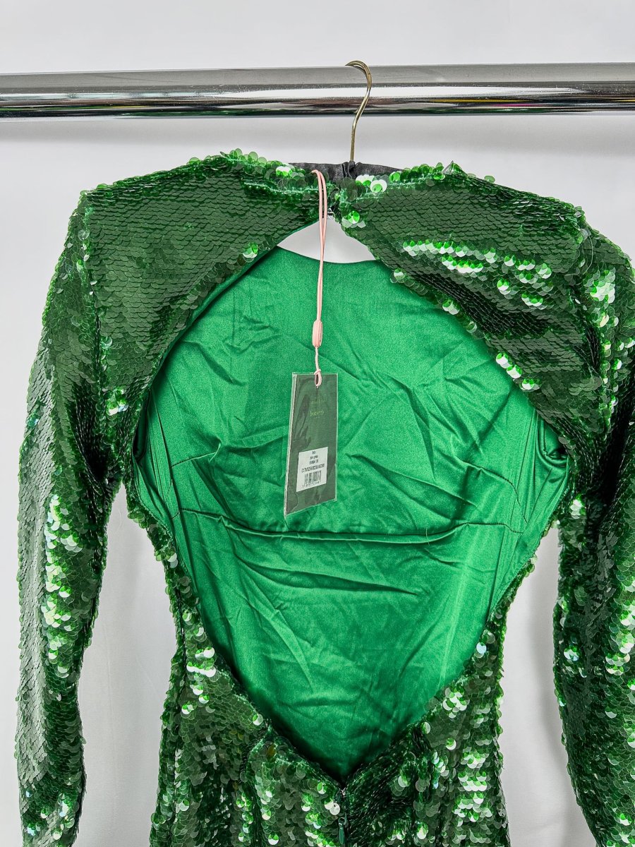 House Of CB Belle Sequinned Pine Green Open Back Maxi Dress - Imagen 7