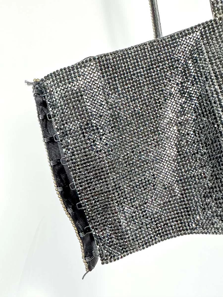 Nuè Studio Black Rhinestone Embellished Crop Top - Imagen 3