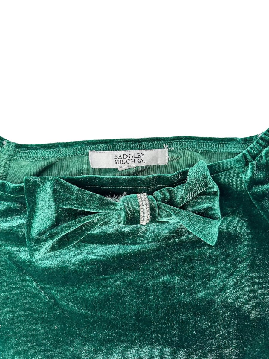 Badgely Mischka Girls Velvet Emerald Green Bow Front Blouse & Skirt 2-Piece Set - Imagen 4