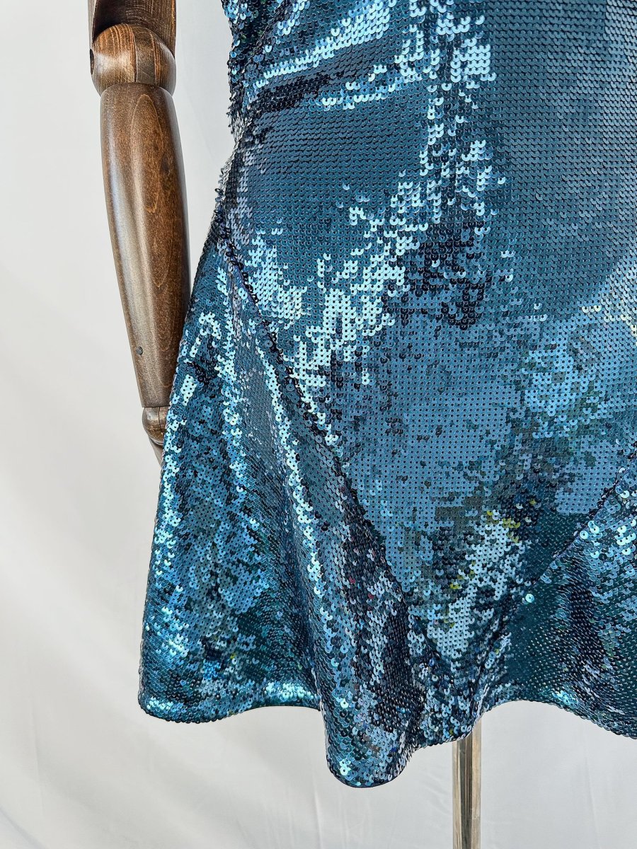 De La Vali Blue Sequinned Keyhole Front Puff Sleeve Mini dress - Imagen 9