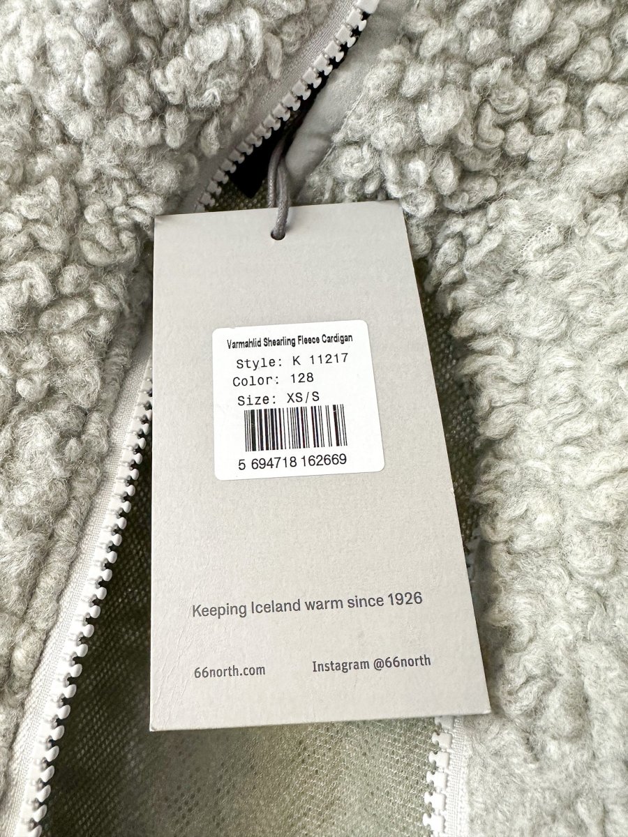 66° North Grey Varmahlid Shearling Teddy Fleece Cardi Coat - Imagen 8