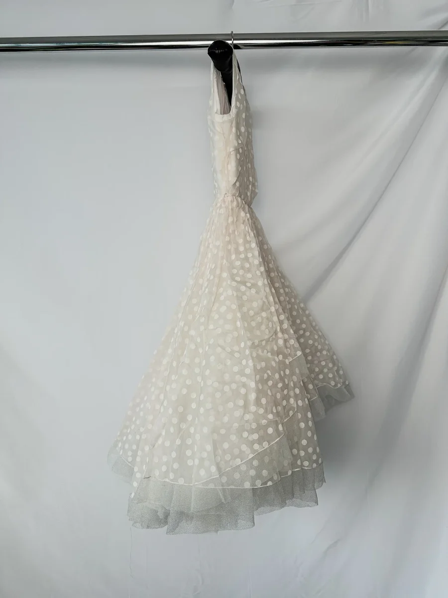 Monnalisa Girls Polka Dot Organza Full Skirt Tulle Rose Dress (FLAWS) - Imagen 9