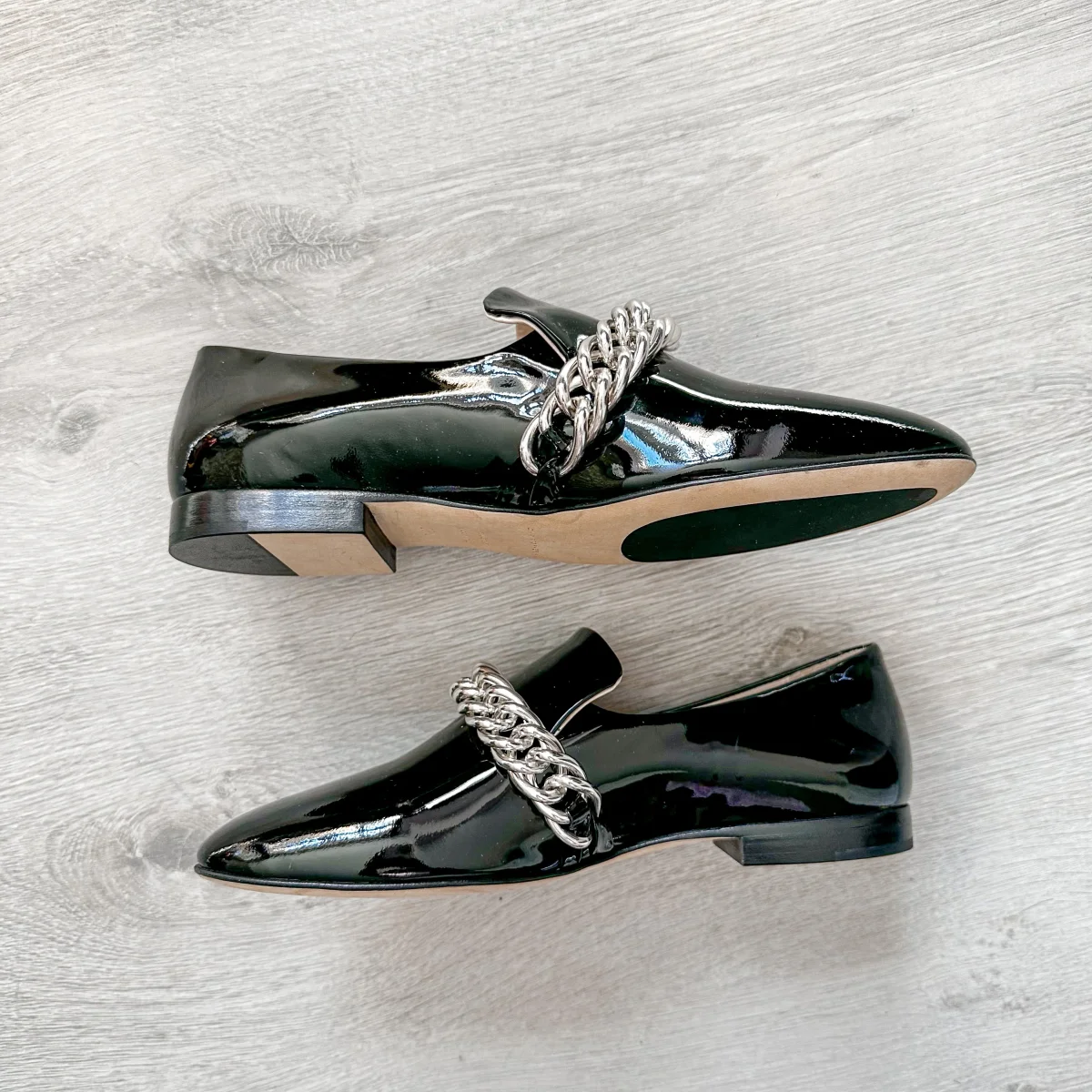 Christopher Kane Black Patent Leather Chain Strap Loafers Shoes - Imagen 6
