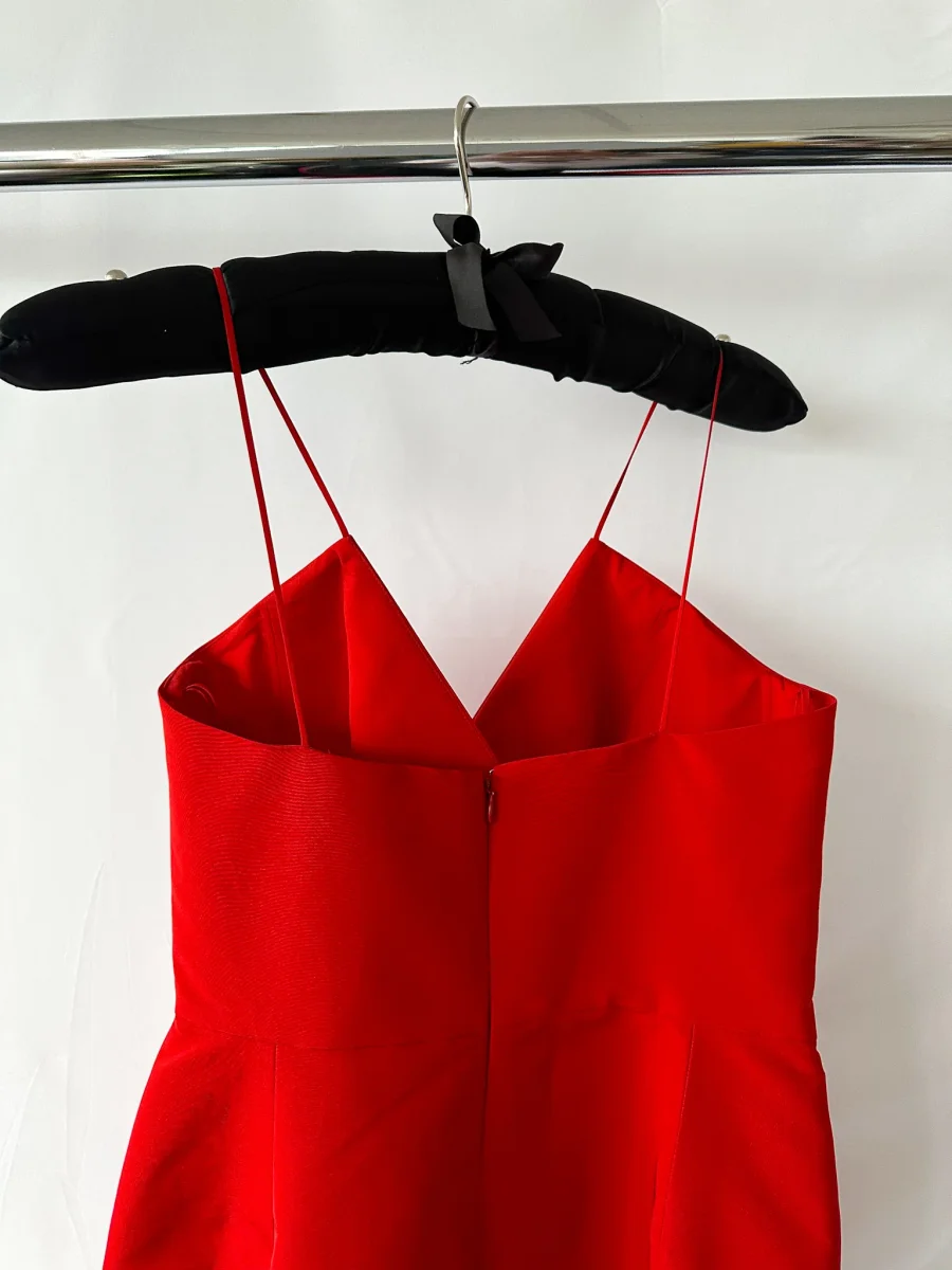 Carolina Herrera Runway Red Wrap Ruched Spaghetti Strap Pencil Silk Dress - Imagen 8