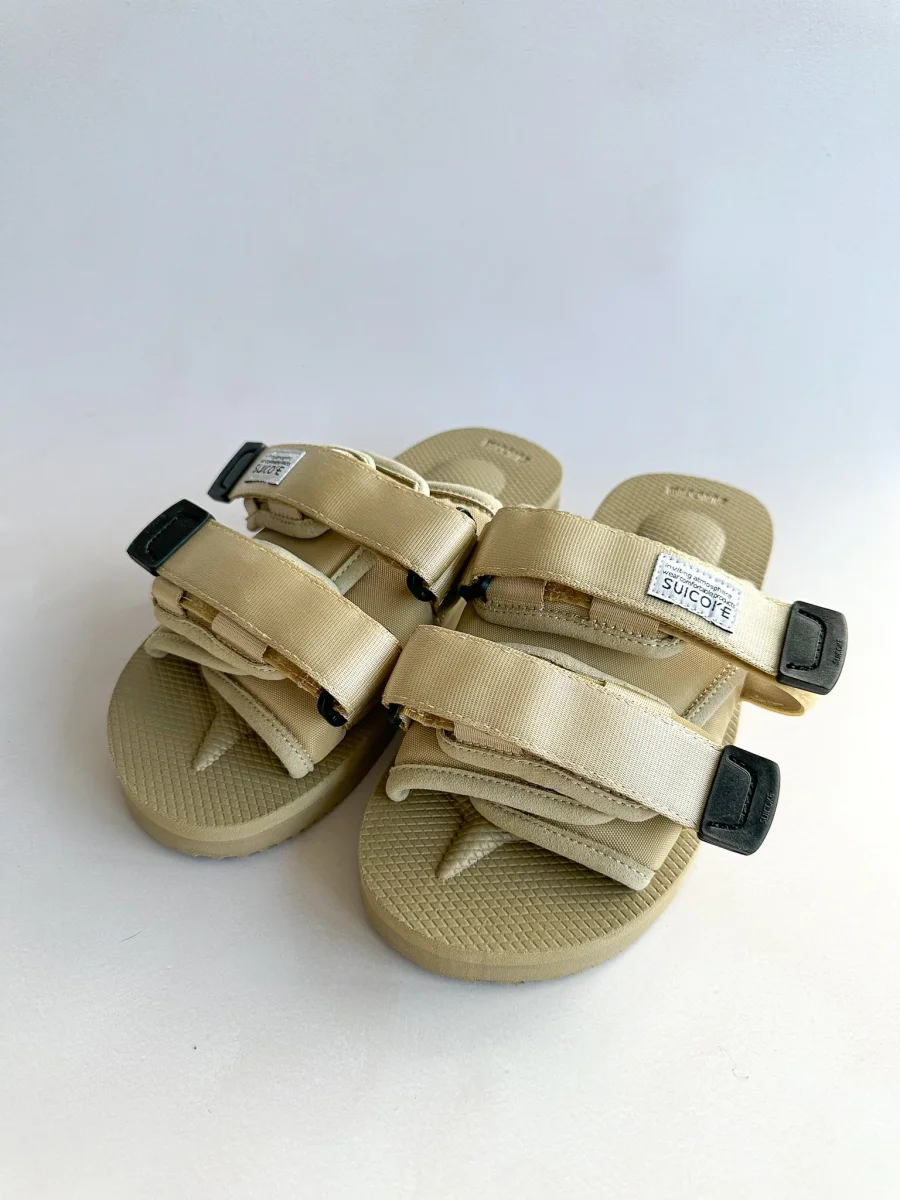Suicoke Sandal Sliders in Beige - Imagen 2