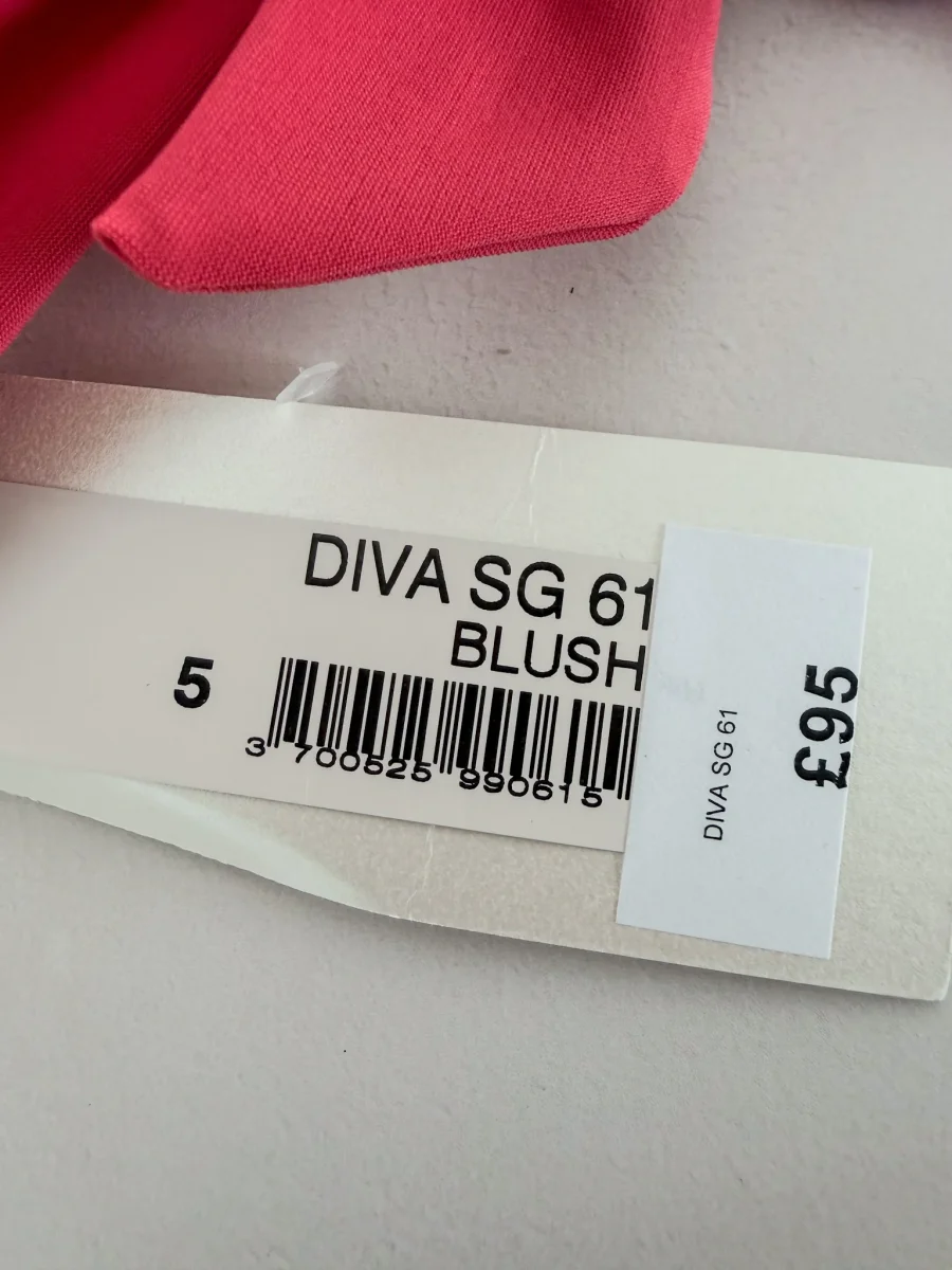 Pain De Sucre Bikini Top in Diva Blush Pink - Imagen 9