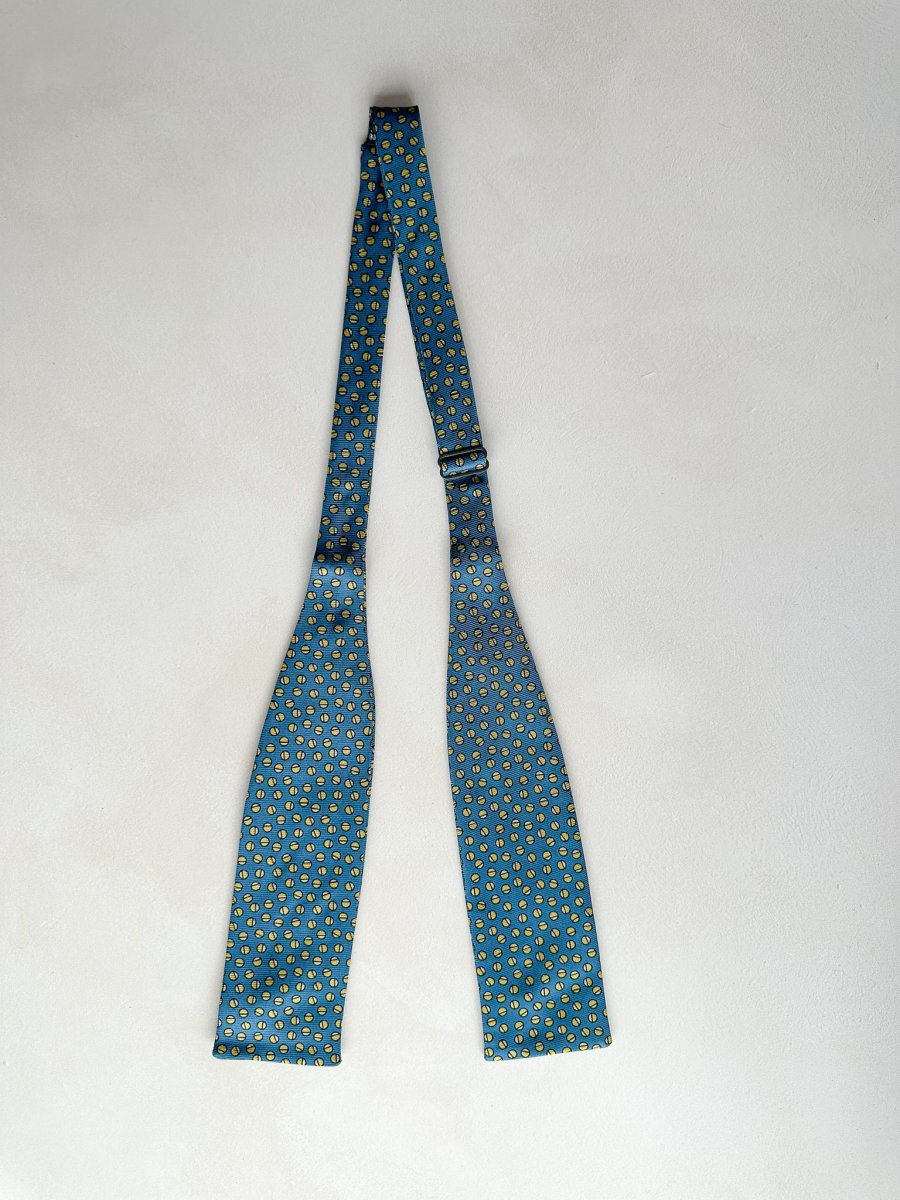 Drake's Blue Circle Print Bowtie - Imagen 3