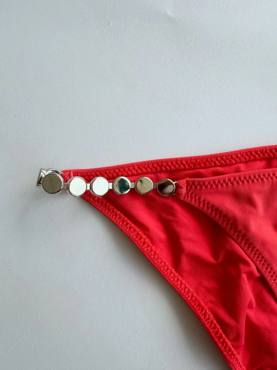 Pain De Sucre Red Chain Sides Bikini Bottom in Ciron - Imagen 3