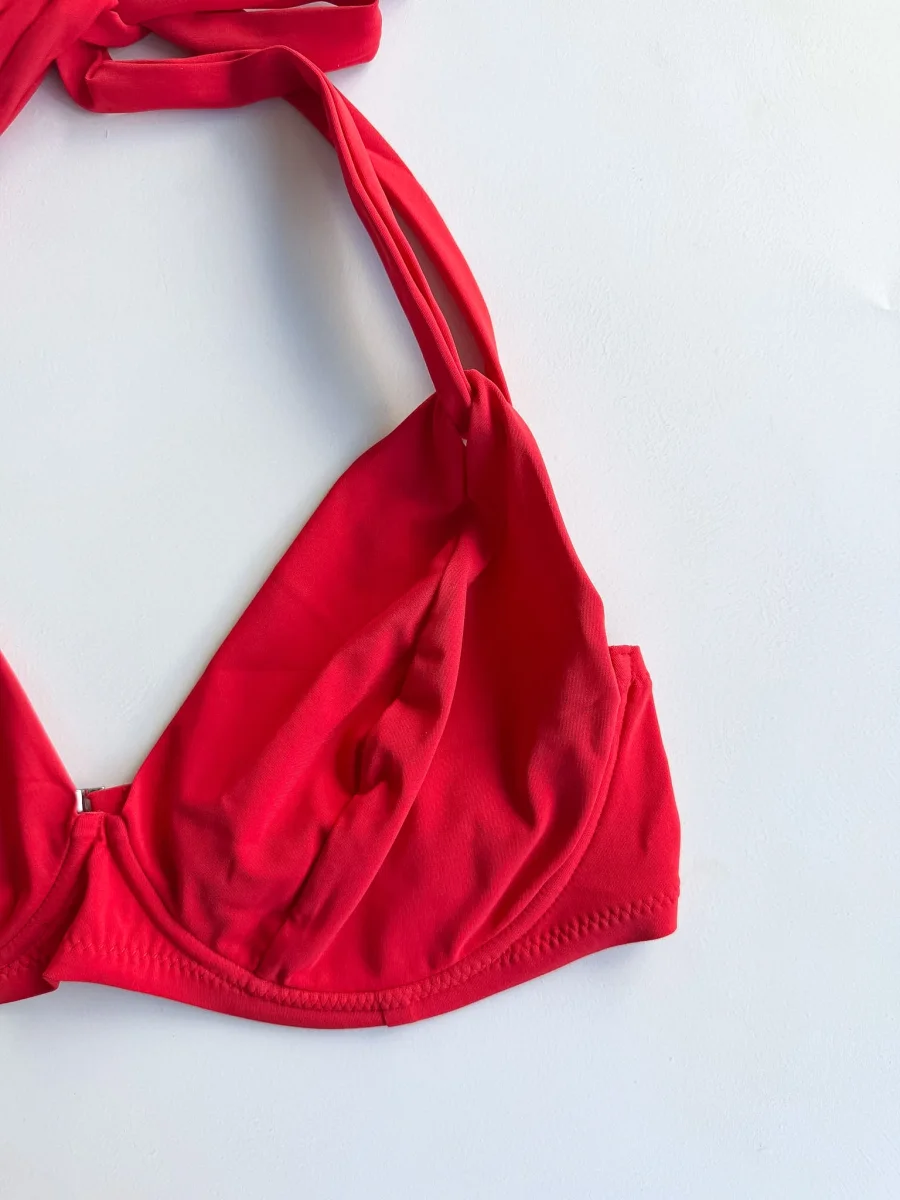 Pain De Sucre Red Double Strap Bra Cup Bikini Top in Iquito - Imagen 9